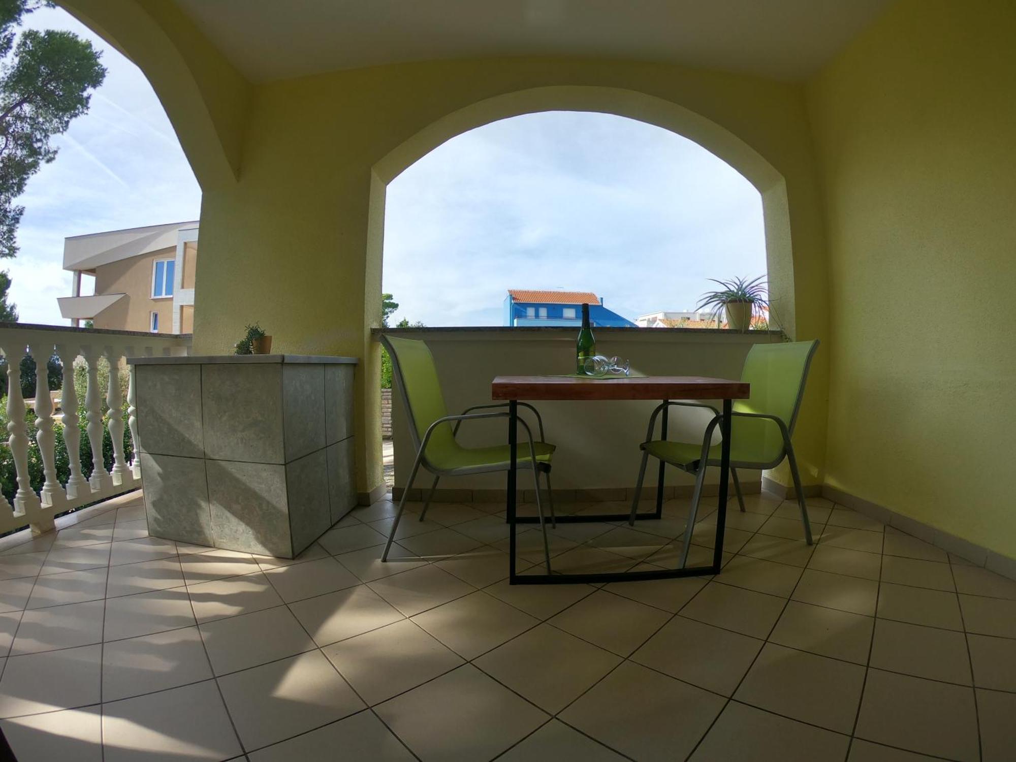 Apartments Stanko Petrcane Exterior photo
