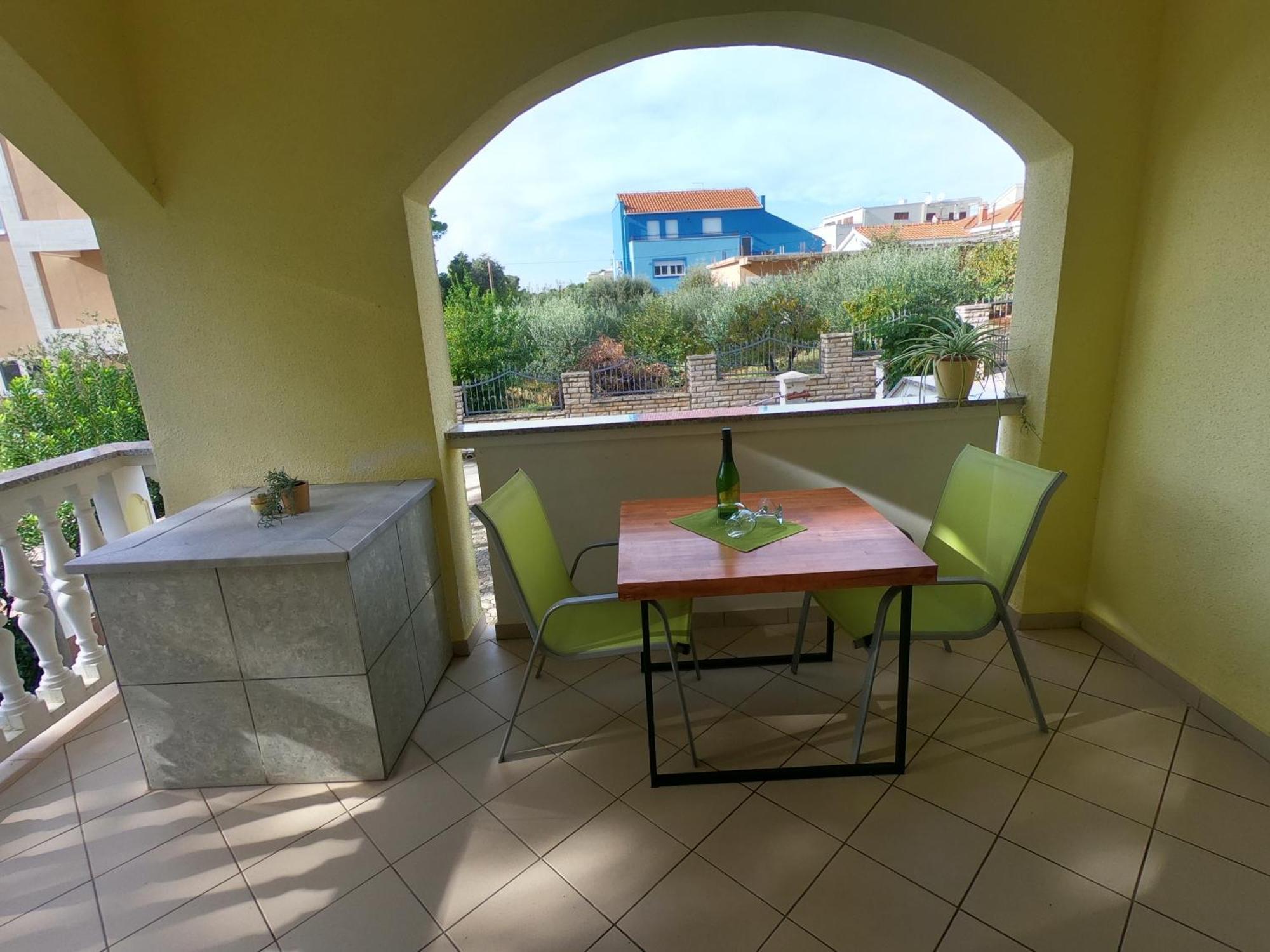 Apartments Stanko Petrcane Exterior photo